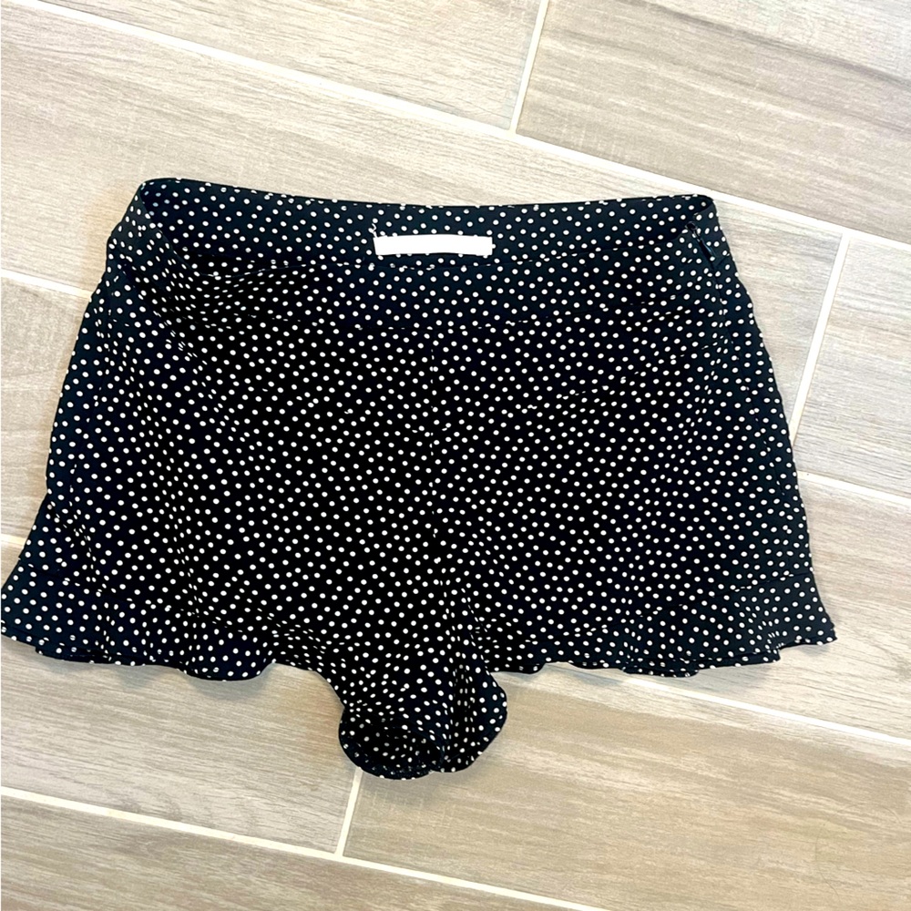 Zara Polkadot Frill Side-Zip Shorts Size Small